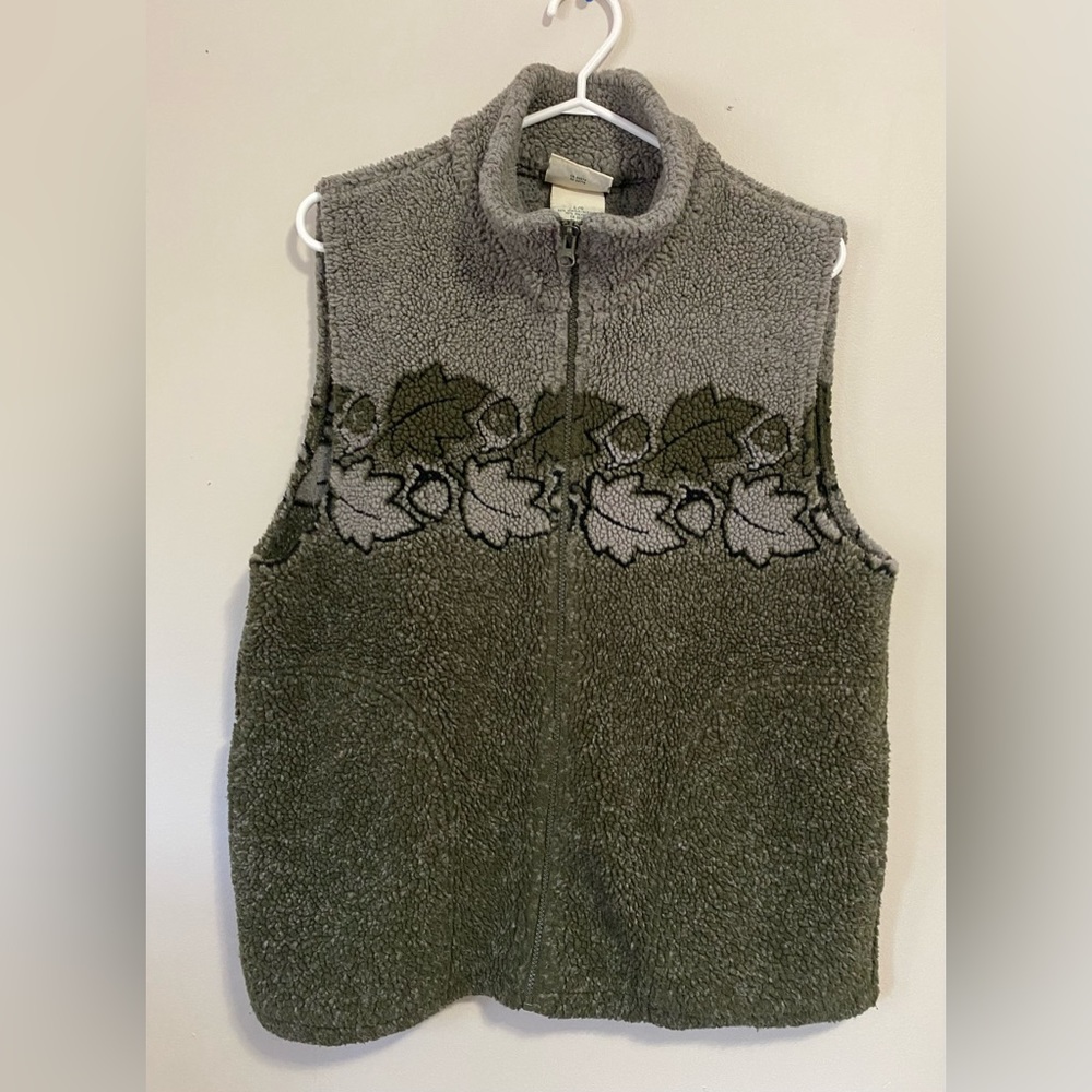 Northern Reflections Sherpa Vest Size Large